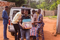 don de kits scolaires